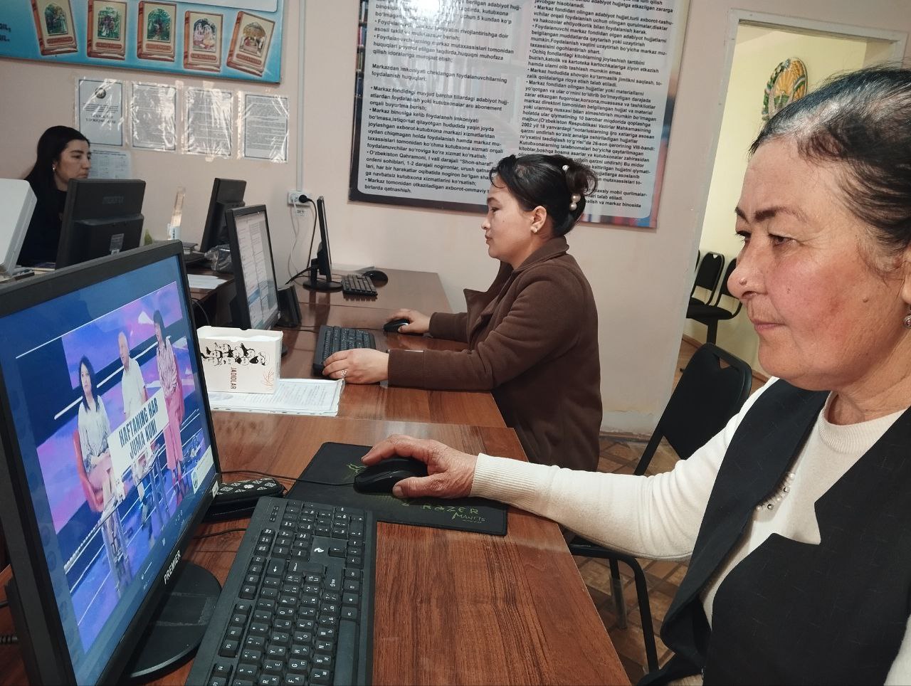 "Siyosiy ma'tifat soati"