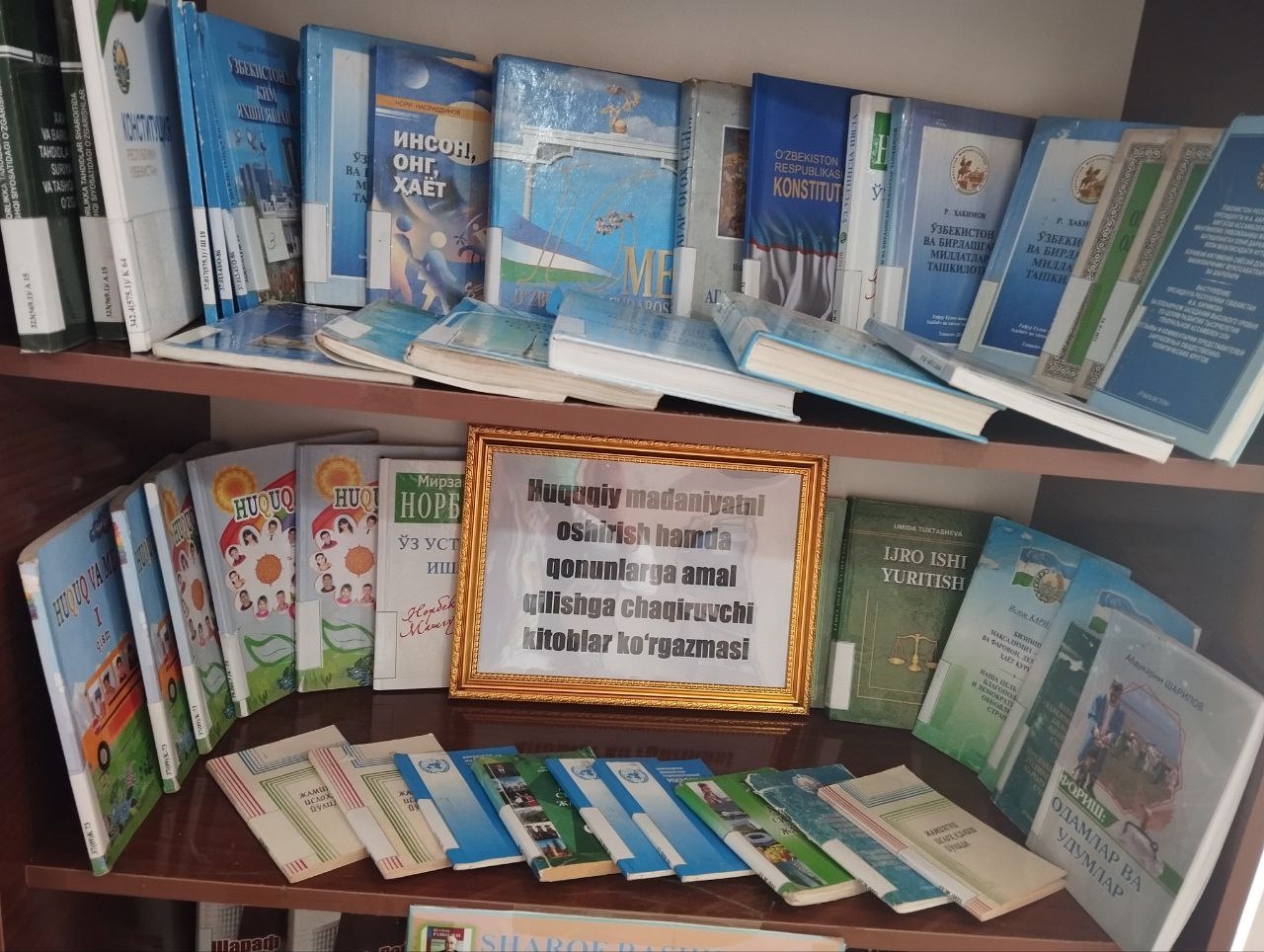 “Huquqiy madaniyatni oshirish hamda qonunlarga amal qilishga chaqiruvchi adabiyotlar”