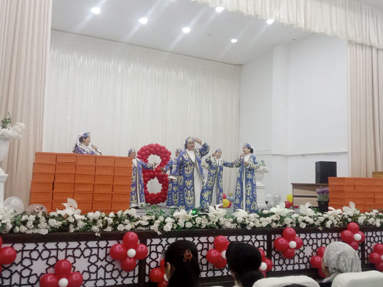 "Ayolga ehtirom" nomli bayram tadbiri